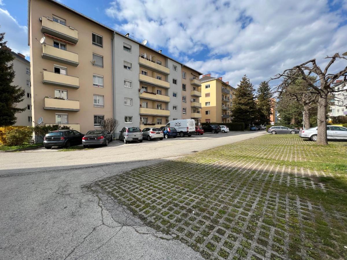 Friendly Space Apartment Graz Esterno foto